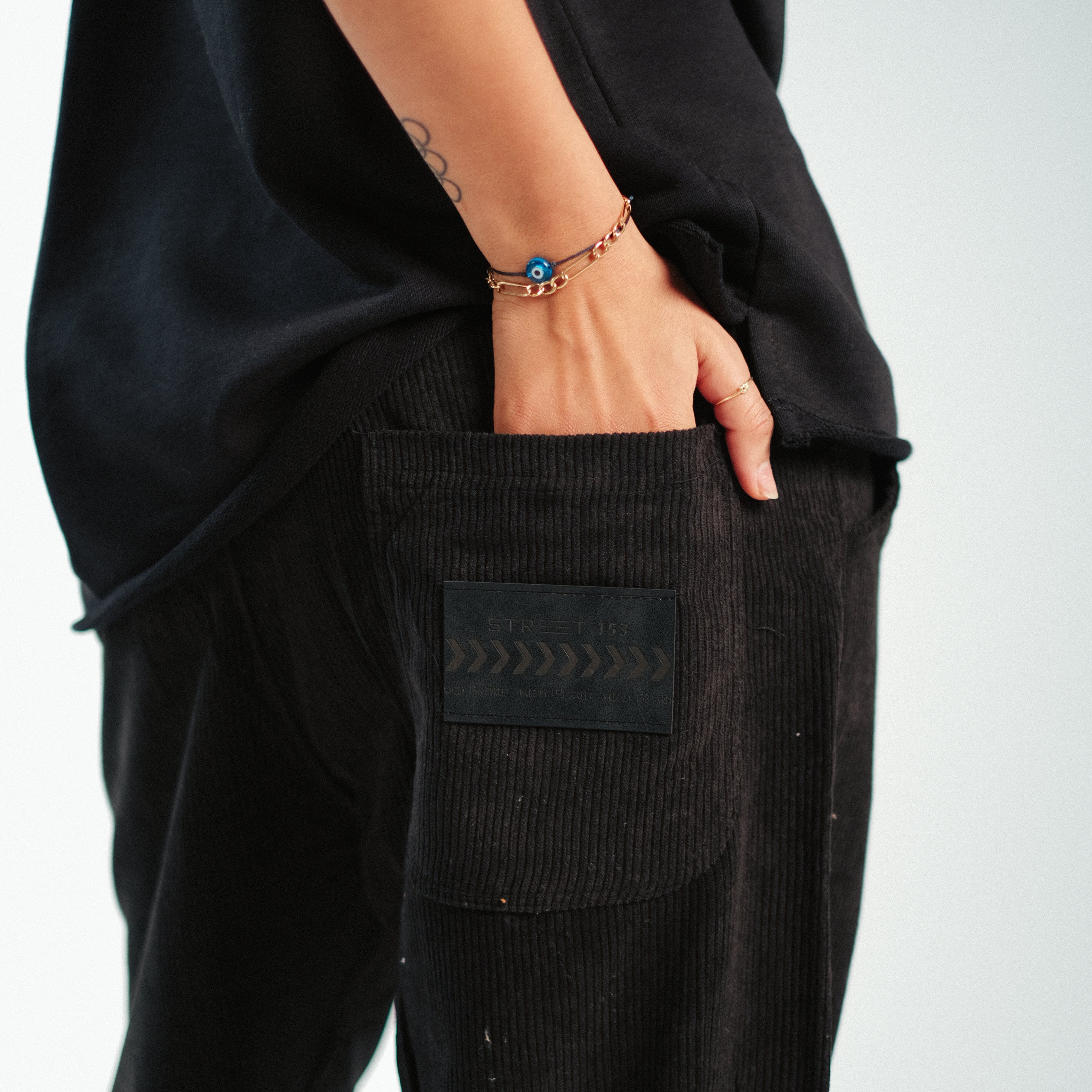 STREET 153 PLEATED BLACK